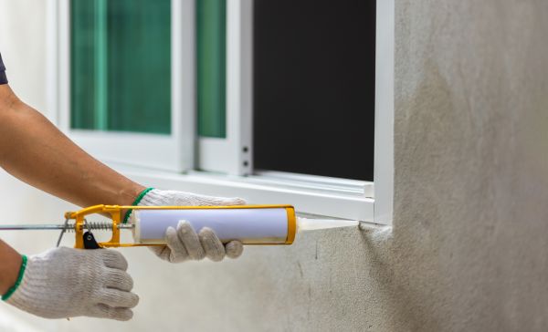 Window Caulking Service in Redmond