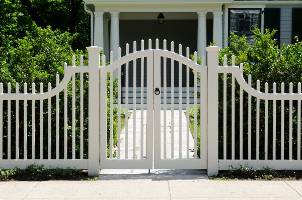 Fence Gate Adjustment in Redmond